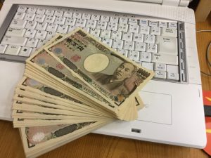 ブログで稼ぐ方法！ズブ初心者でも月収３０万円稼ぐ具体的な仕組みの構築法とは？
